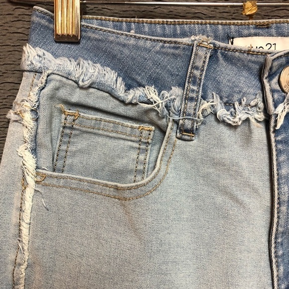 Rue21 size 2 patched blue jeans scrap pieces various colors denim frayed seams - Picture 4 of 10